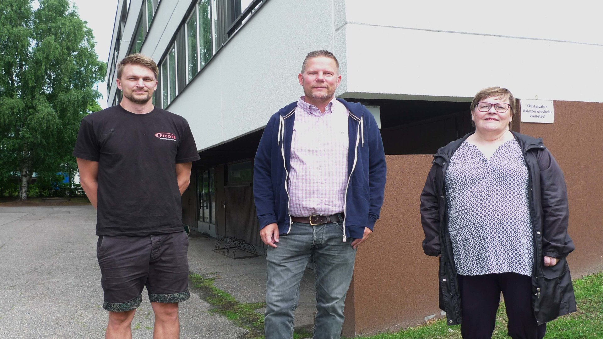 As Oy Markkinatie 7 Helsinki taloyhtiön hallitus ja Picote suunnittelupäällikkö Kasimir Hytönen