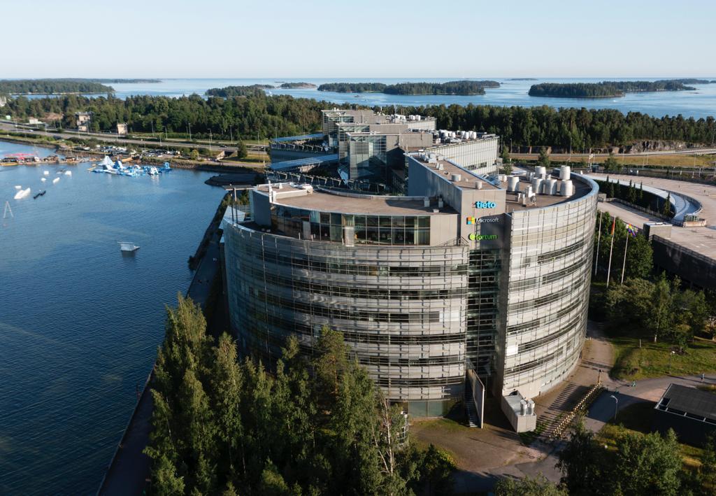 real estates in house lining project Nokia HQ Espoo Finland