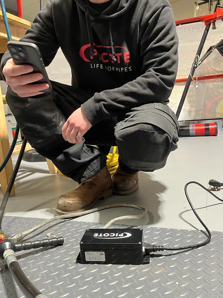 pressure guard and phone kneel